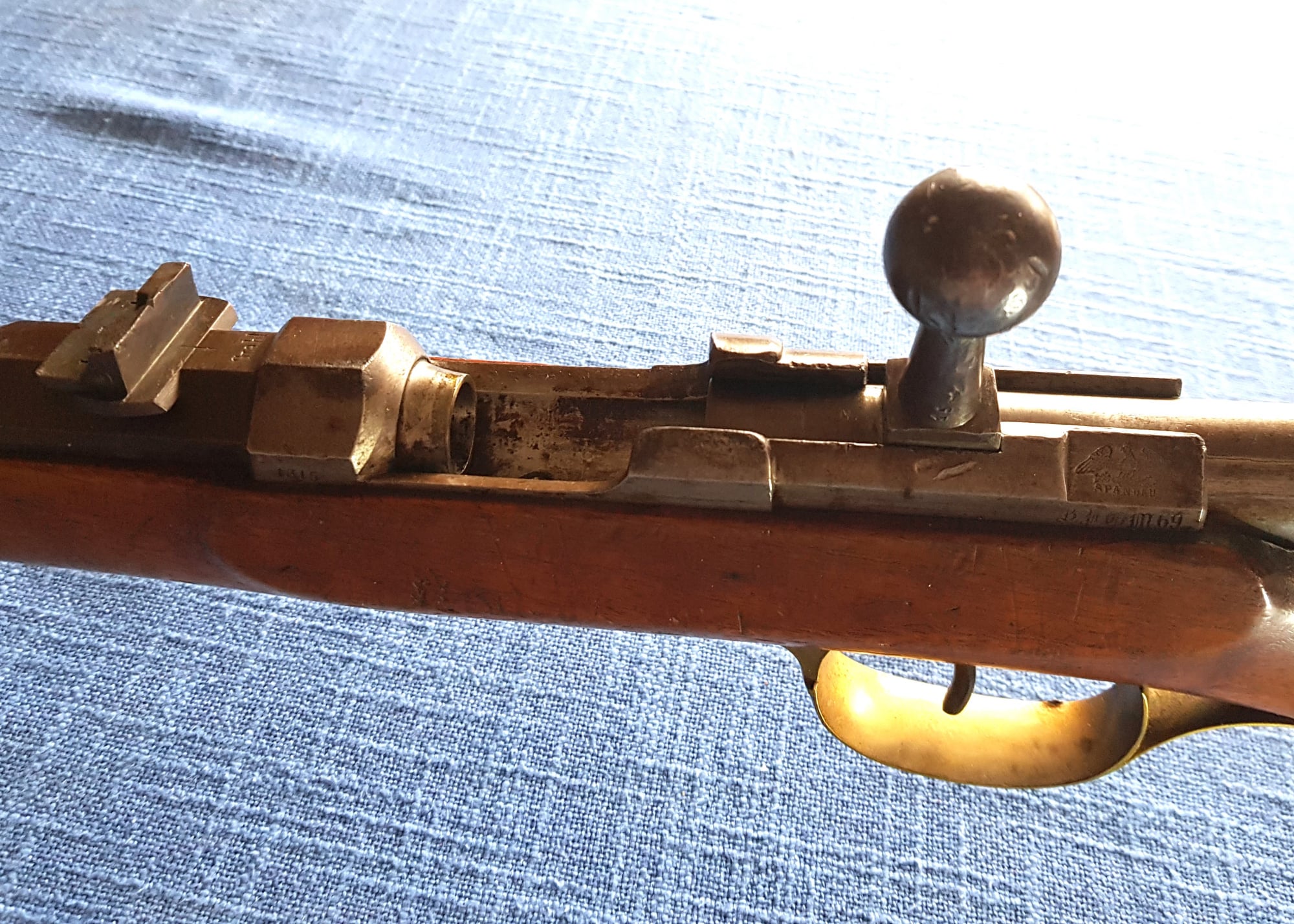 Tonis-Zuendnadelseite